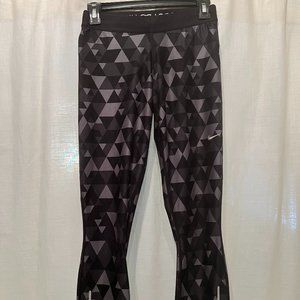 Nike Dri-Fit Print Cropped Leggings